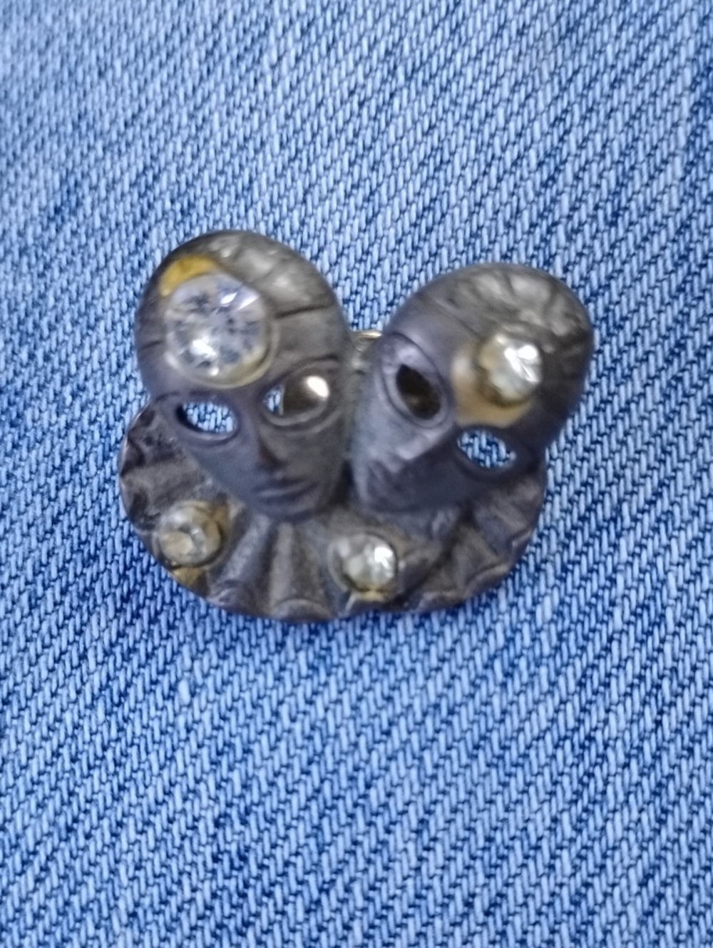VINTAGE TRAVEL Silver Masquerade Double-Face Theater Arts Smile Now